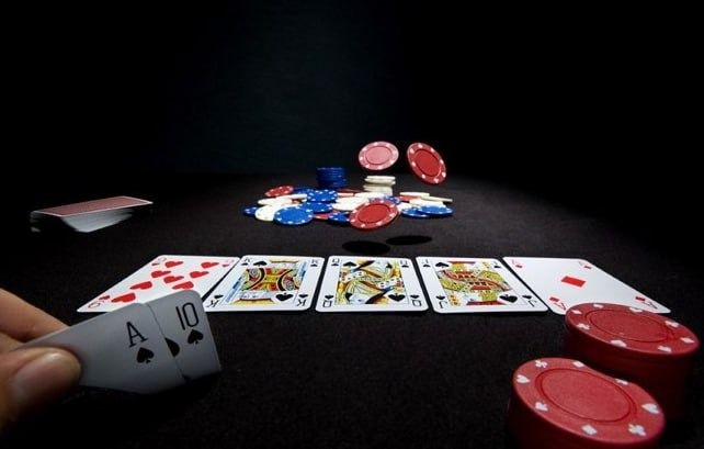 Super Jackpot Slots کیسینو میں ایک آن لائن گیم کا انتخاب کریں۔